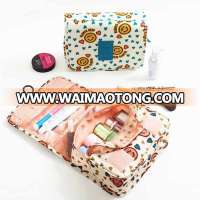 Premium quality portable waterproof polyester hanging cosmetic bag organizer